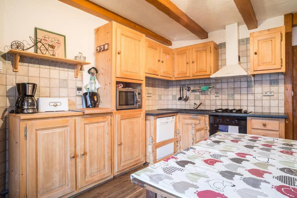 Appartement Spacieux Proche Des Telecabines Et Du Centre Ville Avec Jardin Prive 생제르베레뱅 외부 사진