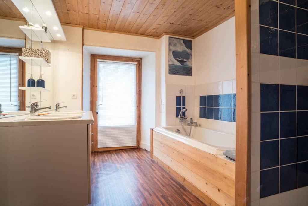 Appartement Spacieux Proche Des Telecabines Et Du Centre Ville Avec Jardin Prive 생제르베레뱅 외부 사진